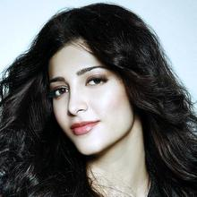 Shruti Haasan against D-day release in Tamil